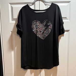 Torrid Active Black Heart Graphic Women's Top. Nylon/spandex. New without tags.